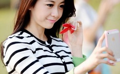 夫妻之间观看的视频